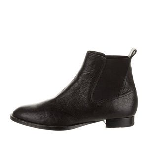 Rag & Bone black leather Chelsea boot